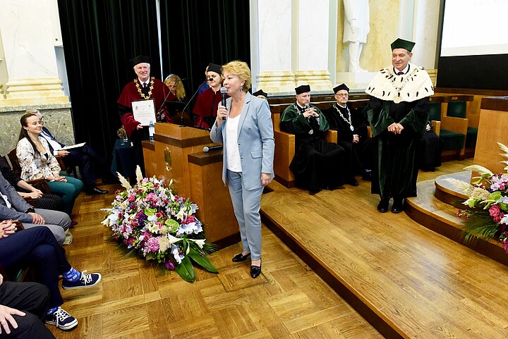 Honorowe Wyróżnienia Wydziału Inżynierii Materiałowej i Ceramiki AGH - Keramos